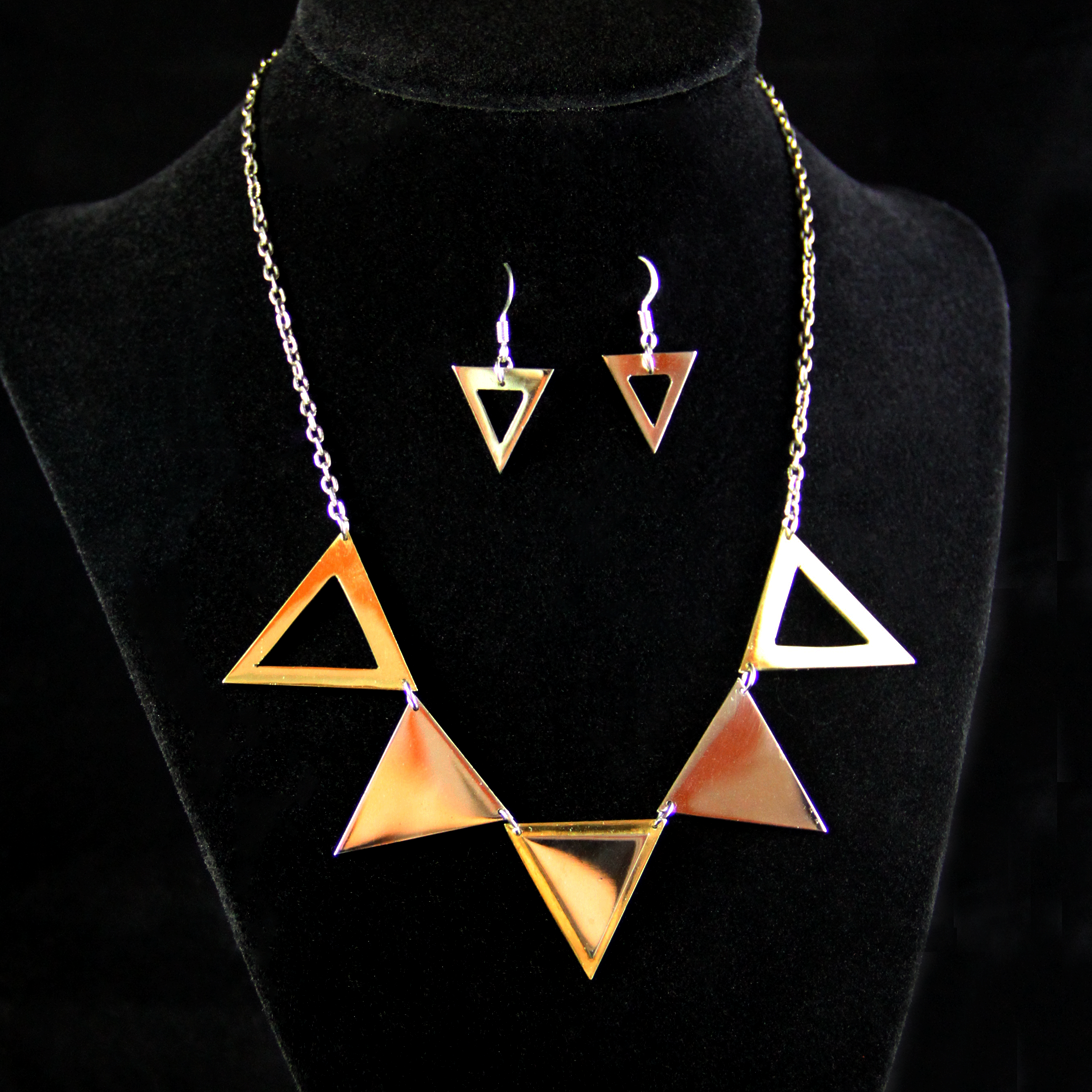 3 Point Necklace & 3 Point Earrings