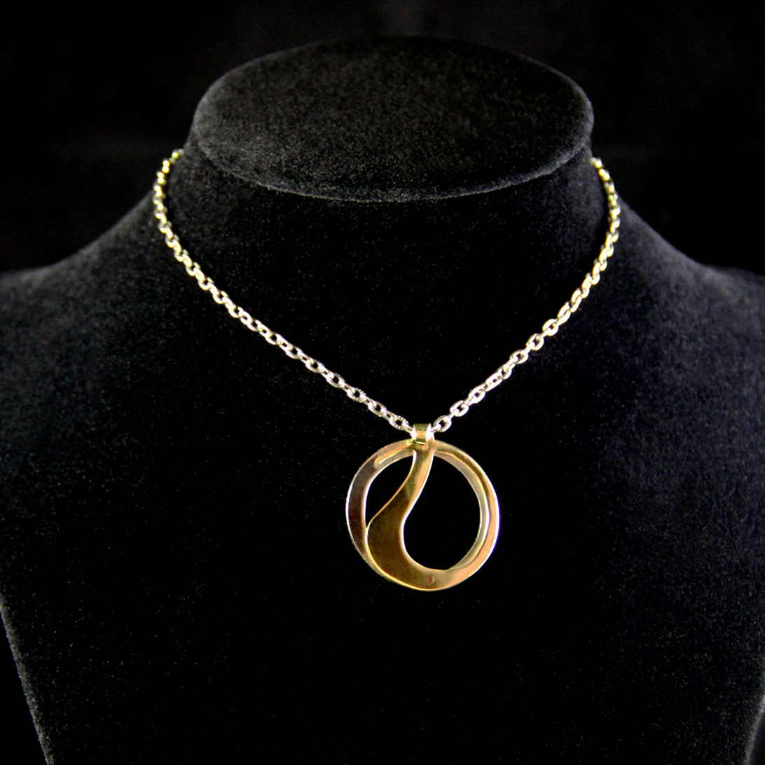 Circle Flow Necklace